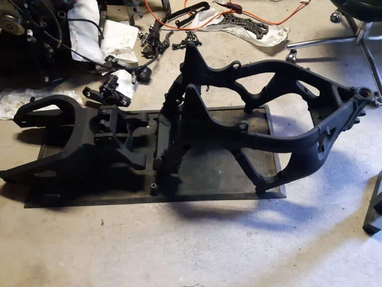 CBR600RR Frame Sandblast and Paint