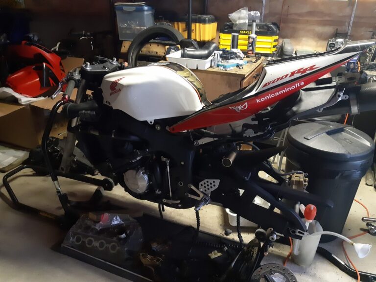 CBR600RR Rebuild 4